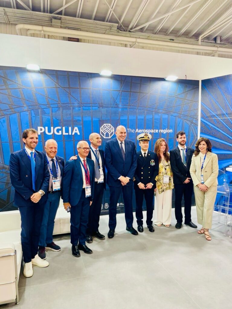Manta Group at International Paris Air Show day 2
